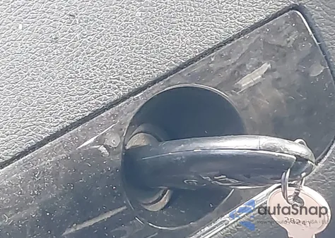 2013 Chrysler Town & Country Touring z USA, uszkodzony, nr VIN 2C4RC1BG5DR631465